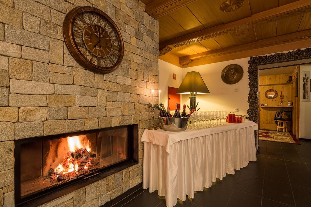 Hotel Rezia La Villa  Zewnętrze zdjęcie