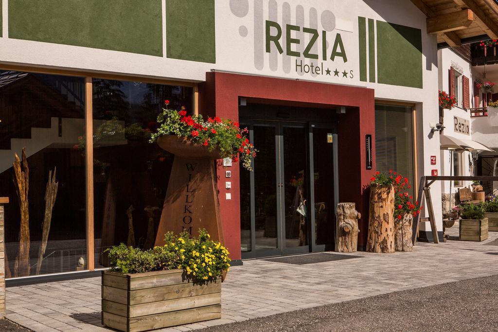 Hotel Rezia La Villa  Zewnętrze zdjęcie