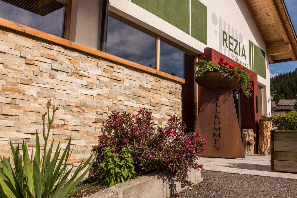 Hotel Rezia La Villa  Zewnętrze zdjęcie